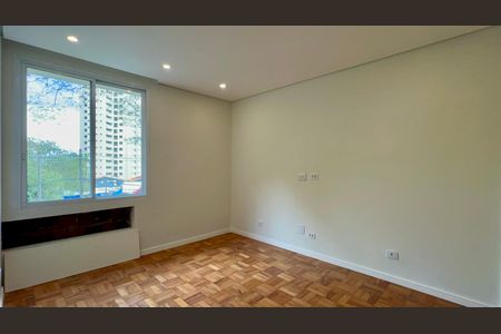 Apartamento à venda com 100m², 2 quartos e 1 vaga Apartamento à venda com 100m², 2 quartos e 1 vagaSuite
