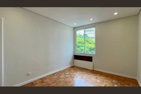 Apartamento à venda com 100m², 2 quartos e 1 vaga Apartamento à venda com 100m², 2 quartos e 1 vagaSuite