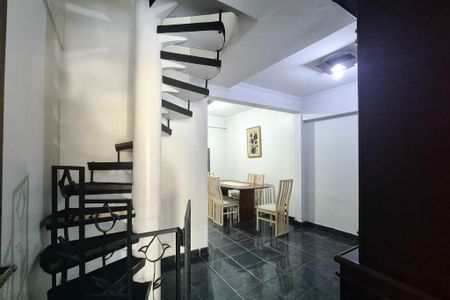 Casa para alugar com 450m², 4 quartos e 4 vagasacesso a lavanderia