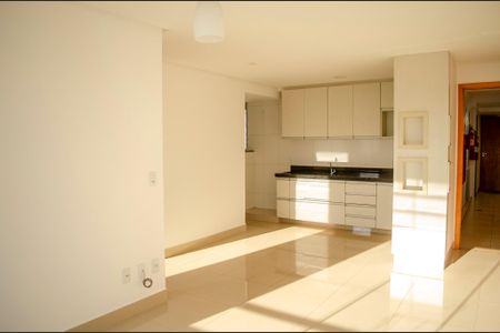 Apartamento para alugar com 3 quartos, 80m² em Setor Aeroporto, Goiânia