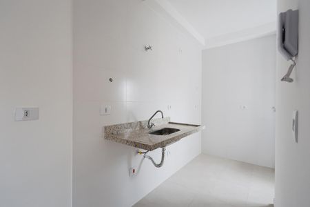 Apartamento à venda com 34m², 2 quartos e sem vaga Apartamento à venda com 34m², 2 quartos e sem vagaCozinha e área de serviço