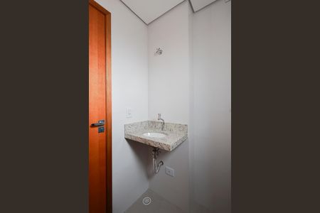 Apartamento à venda com 34m², 2 quartos e sem vaga Apartamento à venda com 34m², 2 quartos e sem vagaBanheiro