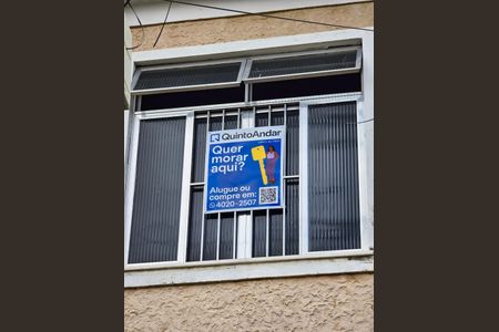 Apartamento à venda com 65m², 2 quartos e sem vagaPlaca QuintoAndar