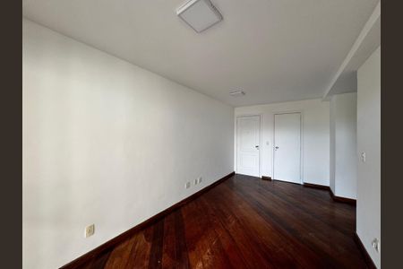 Sala de apartamento para alugar com 2 quartos, 95m² em Recreio dos Bandeirantes, Rio de Janeiro