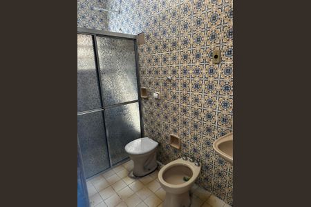 Banheiro de casa à venda com 3 quartos, 220m² em Jardim do Lago, Campinas