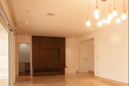 Sala de apartamento para alugar com 3 quartos, 221m² em Vila Mariana, São Paulo