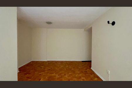 Sala de apartamento para alugar com 2 quartos, 72m² em Paraíso, São Paulo