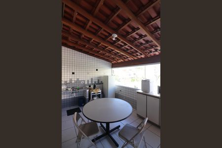 Casa à venda com 1 quarto, 696m² em Jardim Orlandina, São Bernardo do Campo