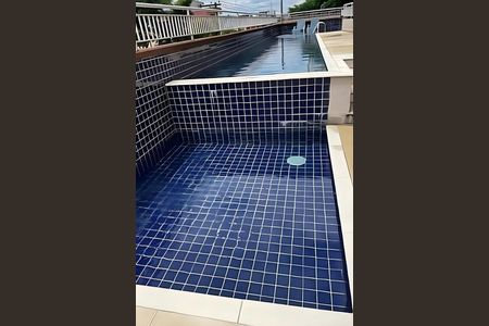 Apartamento à venda com 2 quartos, 60m² em Presidente Altino, Osasco
