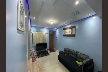 Casa à venda com 2 quartos, 40m² em Veloso, Osasco
