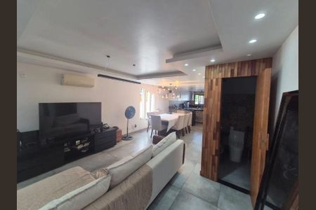 Casa à venda com 3 quartos, 164m² em Cafubá, Niterói