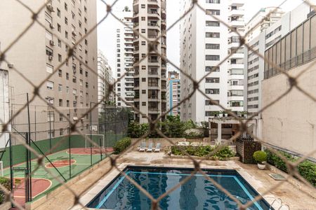 Apartamento à venda com 210m², 4 quartos e 3 vagasSuíte 2