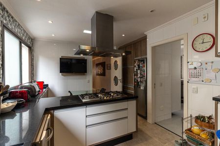 Apartamento à venda com 210m², 4 quartos e 3 vagasCozinha