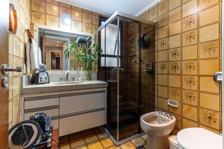 Apartamento à venda com 210m², 4 quartos e 3 vagasBanheiro Social