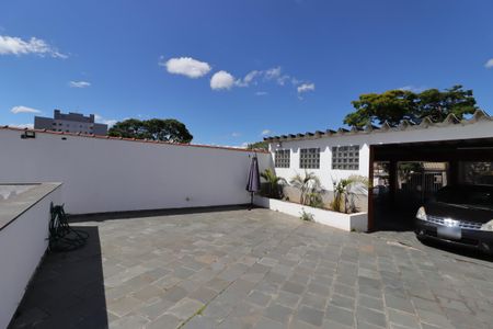 Casa para alugar com 266m², 3 quartos e 5 vagasÁrea Externa