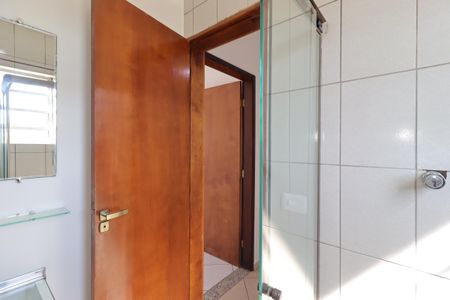 Casa para alugar com 266m², 3 quartos e 5 vagasBanheiro 