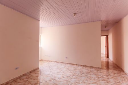 Sala de casa para alugar com 2 quartos, 70m² em Vila Invernada, São Paulo