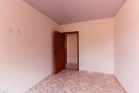Quarto 1 de casa para alugar com 2 quartos, 70m² em Vila Invernada, São Paulo