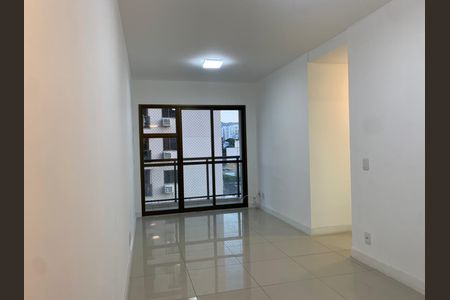 Apartamento à venda com 3 quartos, 66m² em Cachambi, Rio de Janeiro