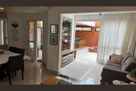Casa à venda com 3 quartos, 180m² em Tamboré, Santana de Parnaíba