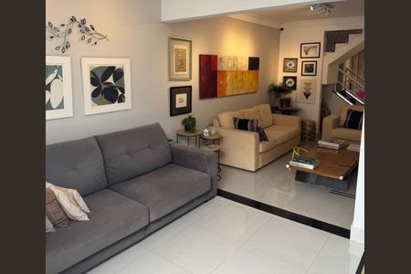 Casa à venda com 3 quartos, 180m² em Tamboré, Santana de Parnaíba
