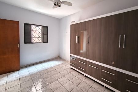 Casa à venda com 170m², 4 quartos e 3 vagasQuarto 3