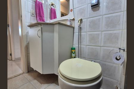 Apartamento para alugar com 106m², 3 quartos e 2 vagasBanheiro 