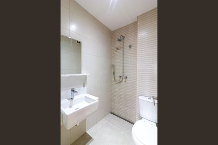 Apartamento para alugar com 68m², 2 quartos e 1 vaga Apartamento para alugar com 68m², 2 quartos e 1 vagaBanheiro Social