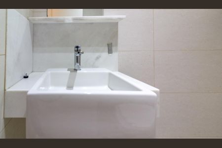 Apartamento para alugar com 68m², 2 quartos e 1 vaga Apartamento para alugar com 68m², 2 quartos e 1 vagaBanheiro Social