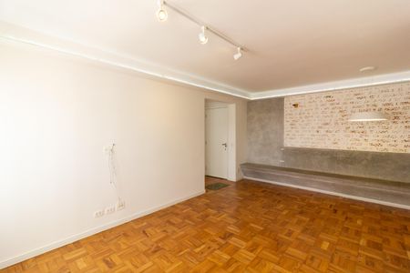 Apartamento para alugar com 68m², 2 quartos e 1 vaga Apartamento para alugar com 68m², 2 quartos e 1 vagaSala