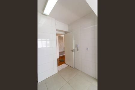 Apartamento para alugar com 68m², 2 quartos e 1 vaga Apartamento para alugar com 68m², 2 quartos e 1 vagaCozinha