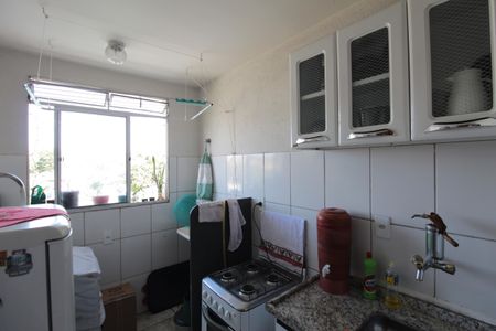 Apartamento à venda com 48m², 2 quartos e 1 vagaCozinha e Área de Serviço