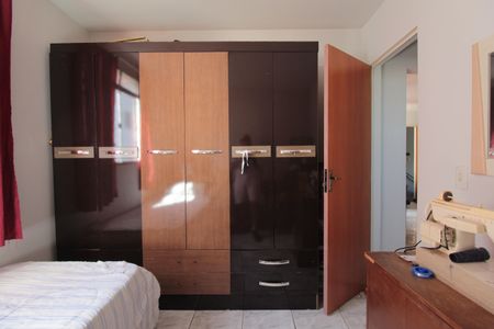 Apartamento à venda com 48m², 2 quartos e 1 vagaQuarto 2