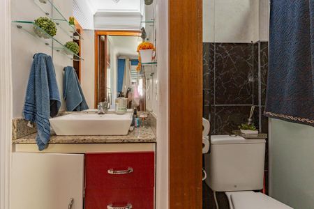 Apartamento à venda com 46m², 2 quartos e sem vagaBanheiro