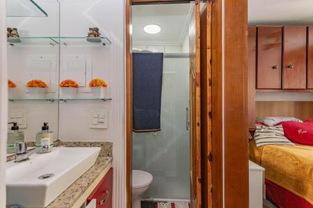 Apartamento à venda com 46m², 2 quartos e sem vagaBanheiro