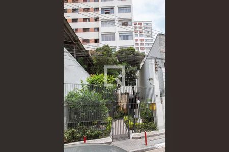 Apartamento para alugar com 31m², 1 quarto e sem vaga Apartamento para alugar com 31m², 1 quarto e sem vagaFachada