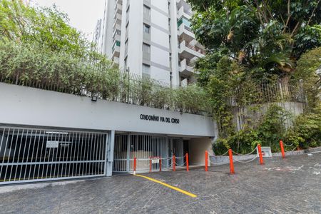 Apartamento para alugar com 45m², 1 quarto e 1 vagaFachada