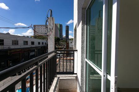 Apartamento à venda com 45m², 2 quartos e 1 vagaVaranda