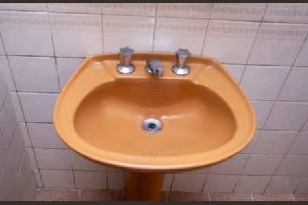 Casa à venda com 181m², 2 quartos e 2 vagasBanheiro Casa 2