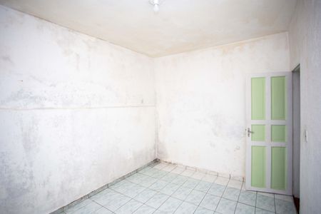 Casa à venda com 181m², 2 quartos e 2 vagasQuarto Casa 2