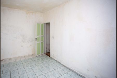 Casa à venda com 181m², 2 quartos e 2 vagasQuarto Casa 2