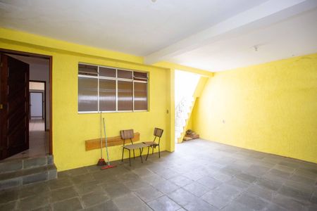 Casa à venda com 181m², 2 quartos e 2 vagasGaragem