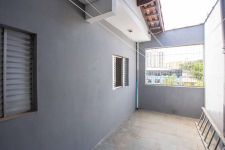 Casa à venda com 181m², 2 quartos e 2 vagas Área de Serviço Casa 1