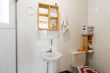 Casa à venda com 240m², 5 quartos e 5 vagasCasa 1 - Banheiro