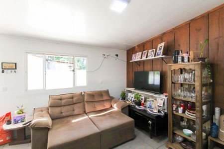 Casa à venda com 240m², 5 quartos e 5 vagasCasa 2 - Sala/Cozinha