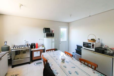 Casa à venda com 240m², 5 quartos e 5 vagasCasa 1 - Cozinha