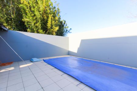 Casa à venda com 240m², 5 quartos e 5 vagasÁrea externa