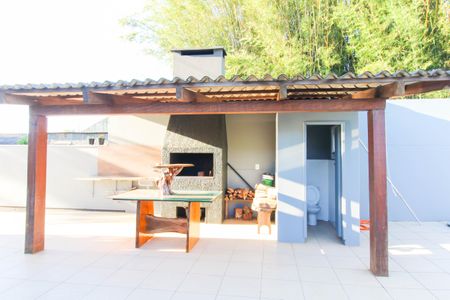 Casa à venda com 240m², 5 quartos e 5 vagasÁrea externa