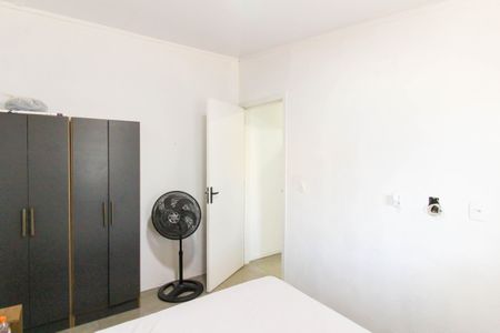 Casa à venda com 240m², 5 quartos e 5 vagasCasa 2 - Quarto 2
