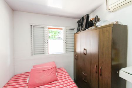 Casa à venda com 240m², 5 quartos e 5 vagasCasa 2 - Quarto 1